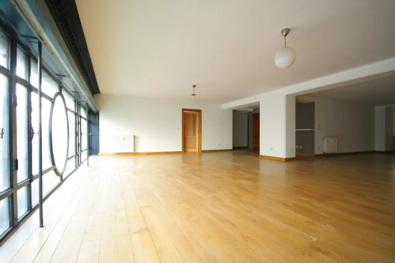 Appartement 2 chambres à vendre à Bruxelles - Photo 1 du bien immobilier à BRUXELLES
