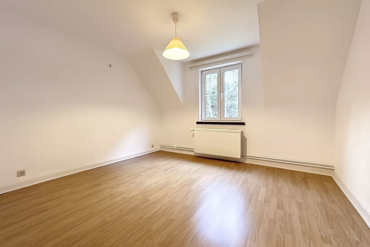 Maison 5 chambres à louer à Wavre - Photo 12 du bien immobilier à WAVRE