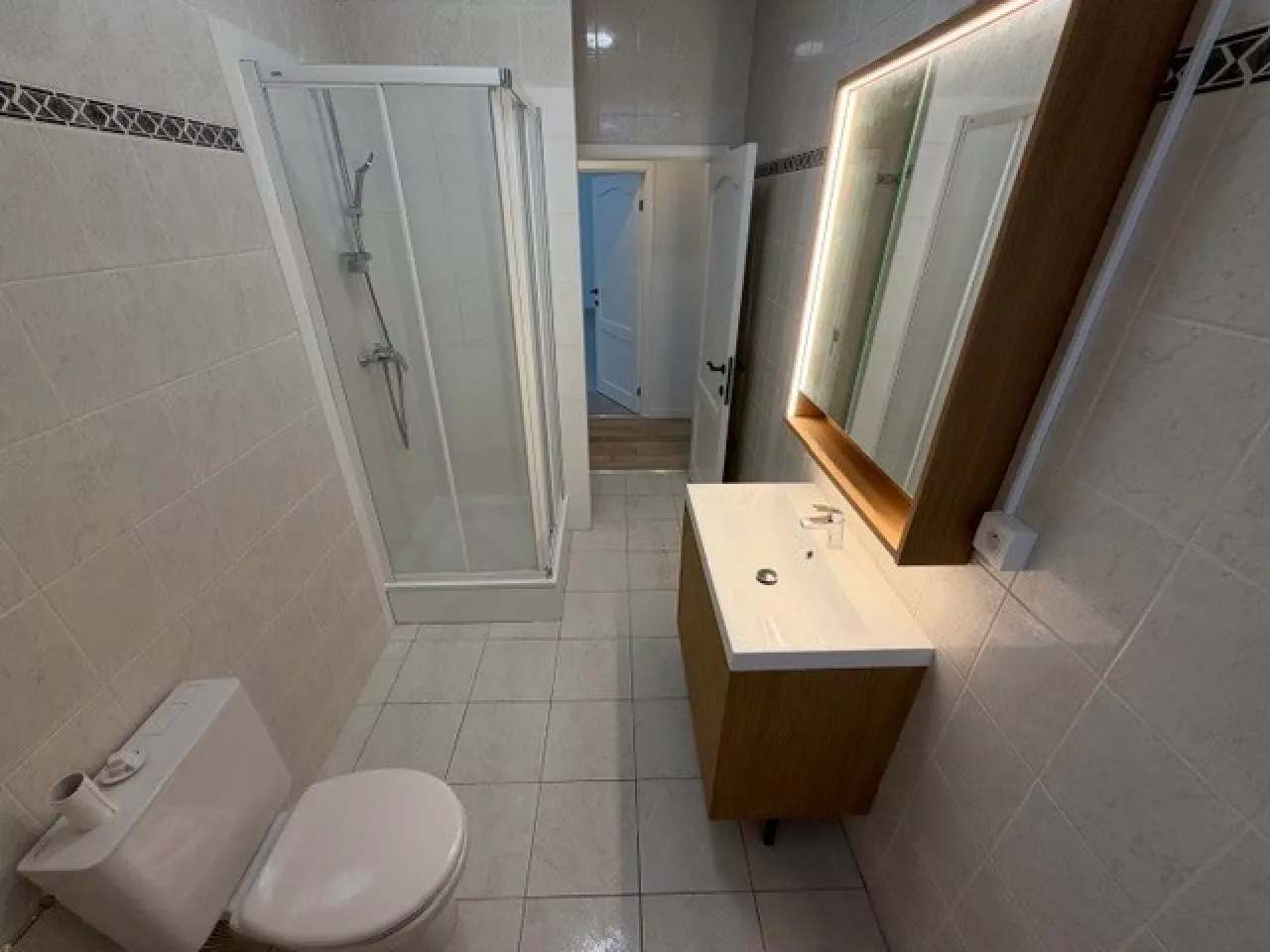 Apartment 2 bedrooms for rent in Bruxelles - Photo 10 du bien immobilier à BRUXELLES